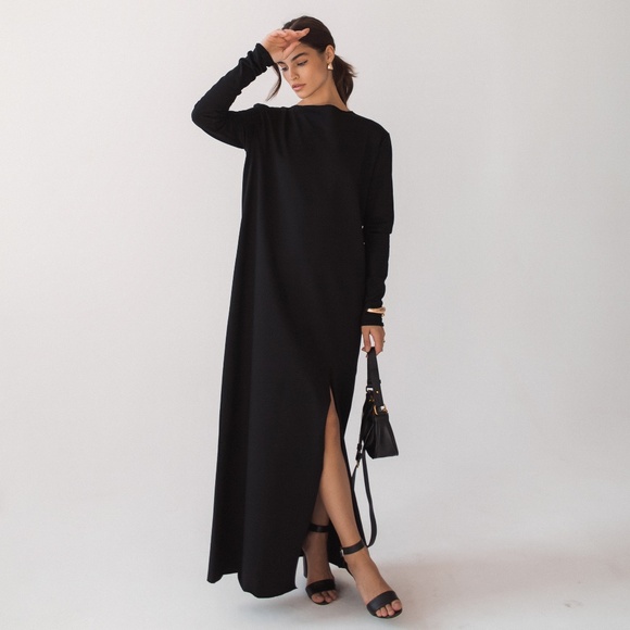 🔥 Handmade Black Open-Back Dress – Limited Edition - Picture 5 of 9